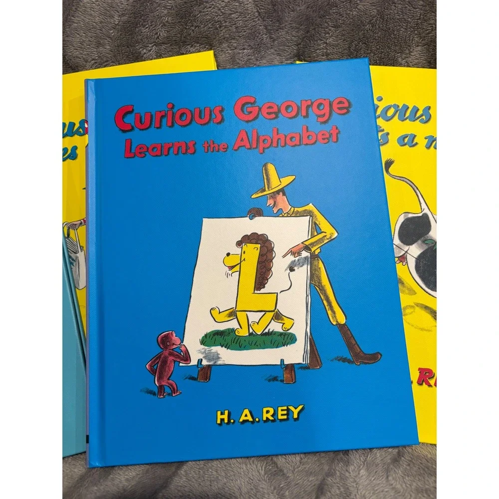 Set‎ of 5- Curious George Book Set - Classic Collection